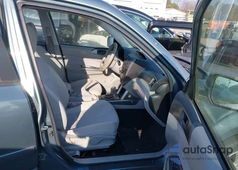 2013 Subaru Forester 2.5X из США, поврежденный, VIN JF2SHABC2DH411746